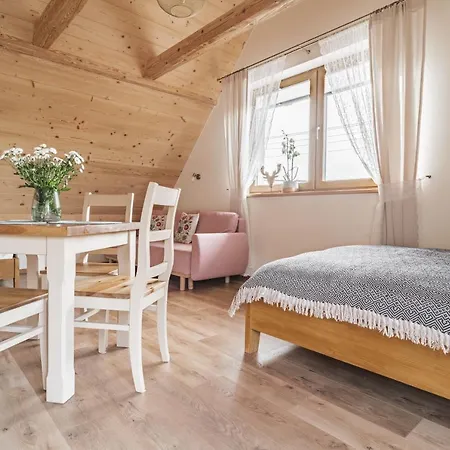 Apartment Hreska *